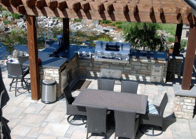 outdoor kitchen barbeque entertaining area